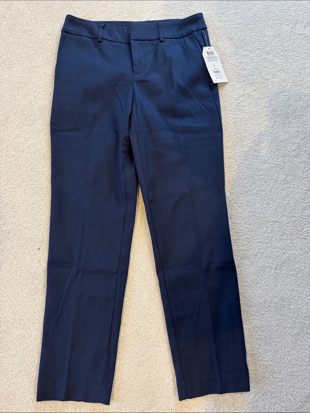 Navy ankle skinny Pants. Dark navy size 2